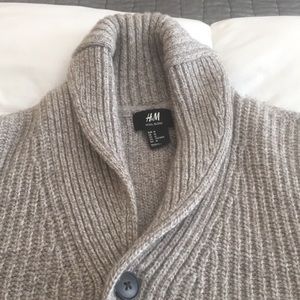 Men’s button up wool cardigan